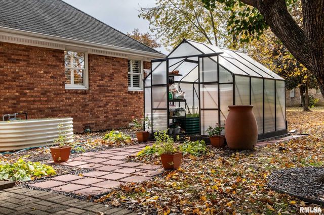 202 Dinah Lane, Marion, IL 62959