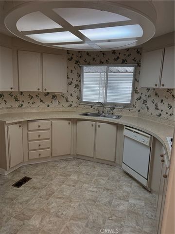 3850 Atlantic 158, Highland, CA 92346