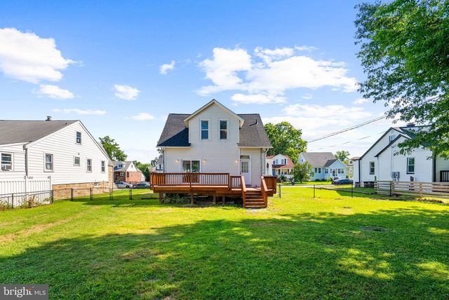 2621 HILLCREST, Baltimore, MD 21234