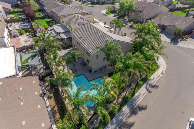 751 Banff Dr, Newman, CA 95360