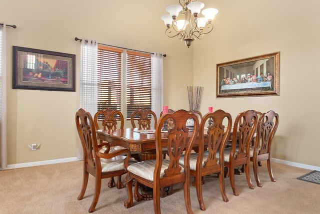 751 Banff Dr, Newman, CA 95360