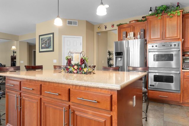 751 Banff Dr, Newman, CA 95360