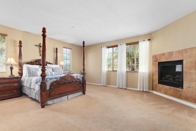 751 Banff Dr, Newman, CA 95360