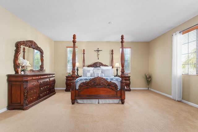 751 Banff Dr, Newman, CA 95360