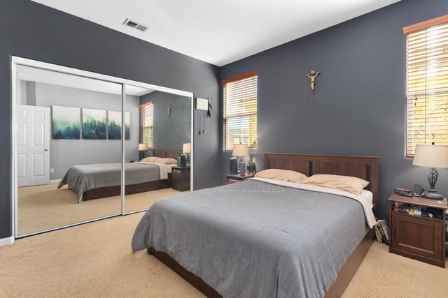 751 Banff Dr, Newman, CA 95360