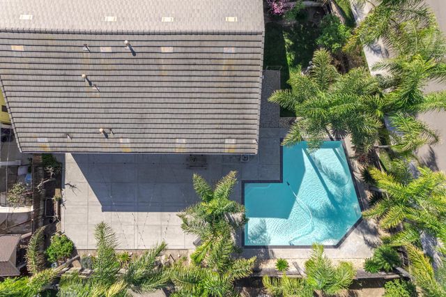 751 Banff Dr, Newman, CA 95360