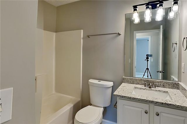 709 Bedford Court, Woodstock, GA 30188