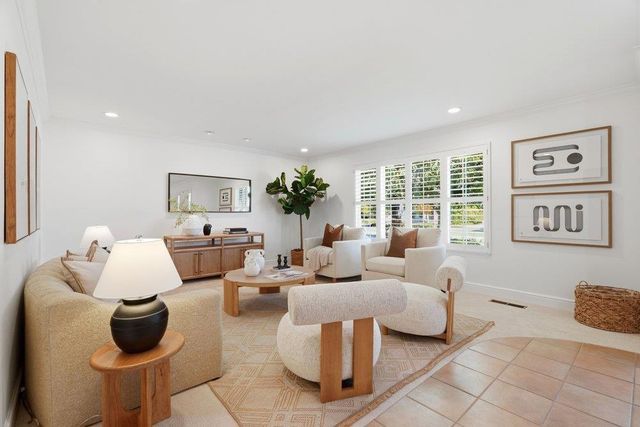 6121 McAbee Road, San Jose, CA 95120