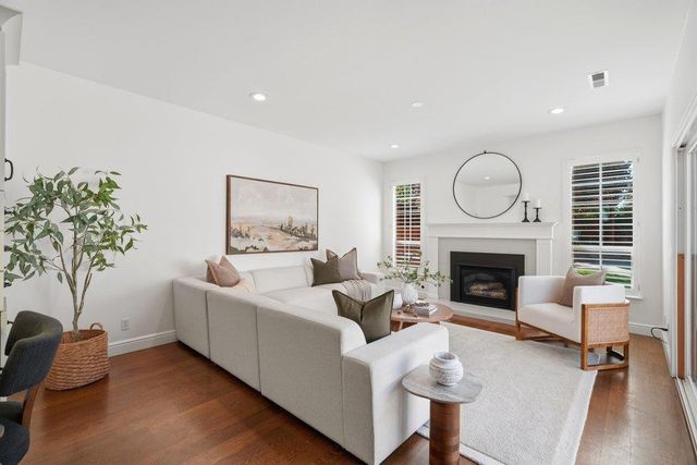 6121 McAbee Road, San Jose, CA 95120