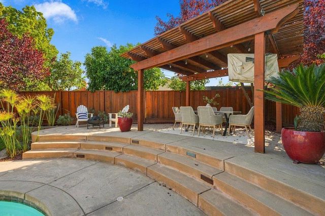 6121 McAbee Road, San Jose, CA 95120