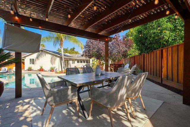 6121 McAbee Road, San Jose, CA 95120