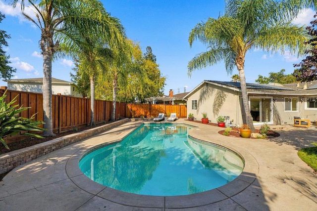6121 McAbee Road, San Jose, CA 95120