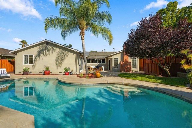 6121 McAbee Road, San Jose, CA 95120