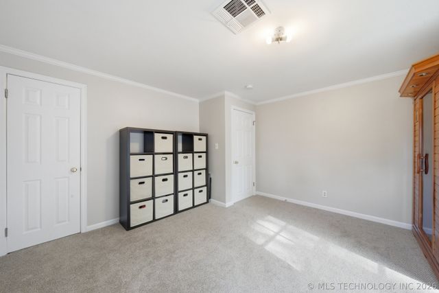 2264 E 37th Street, Tulsa, OK 74105