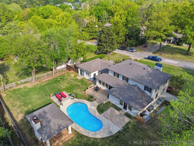 2264 E 37th Street, Tulsa, OK 74105