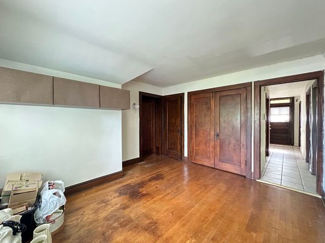 733 Elm Street 304, Winnetka, IL 60093