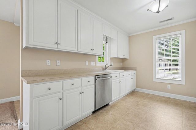 4116 Huntsmoor Lane, Wilson, NC 27896