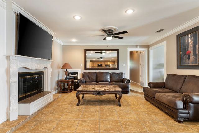 6545 Lyndon B Johnson Freeway, Dallas, TX 75240