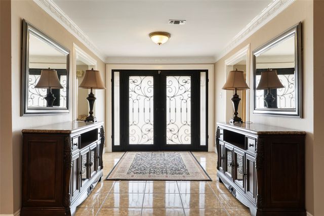 6545 Lyndon B Johnson Freeway, Dallas, TX 75240