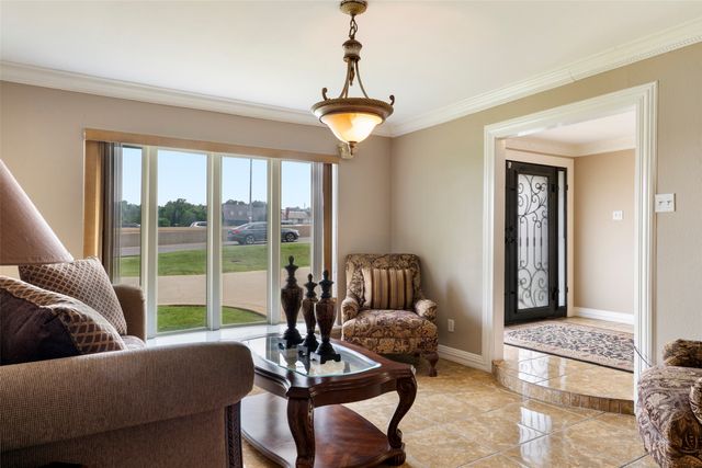 6545 Lyndon B Johnson Freeway, Dallas, TX 75240