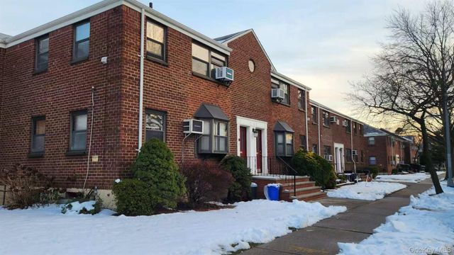 15-27 159 Street 159 Street 619, Whitestone, NY 11357