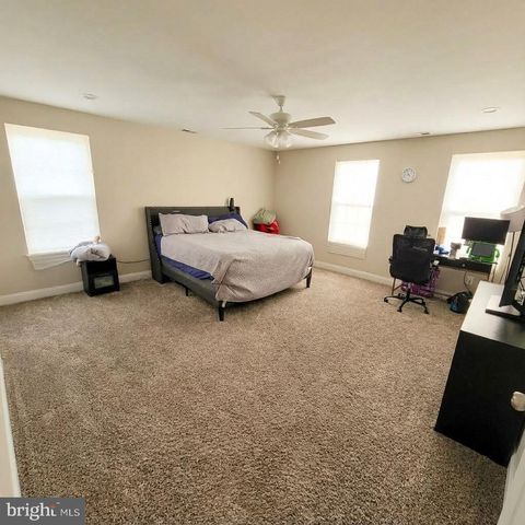 10 W MONROE STREET, Mount Holly, NJ 08060