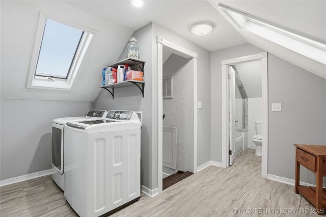 1643 S Columbia Place, Tulsa, OK 74104