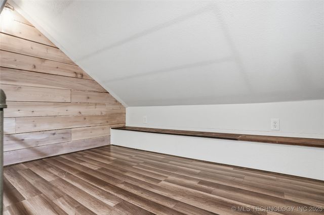 1643 S Columbia Place, Tulsa, OK 74104