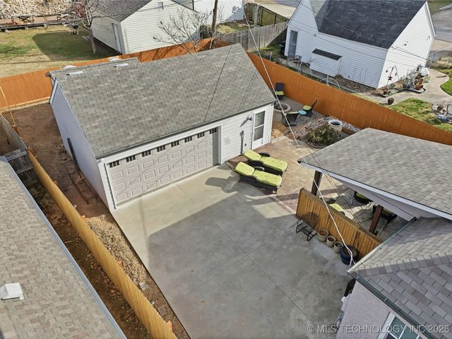 1643 S Columbia Place, Tulsa, OK 74104