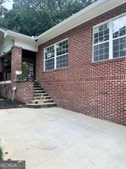1170 Donnelly Avenue, Atlanta, GA 30310