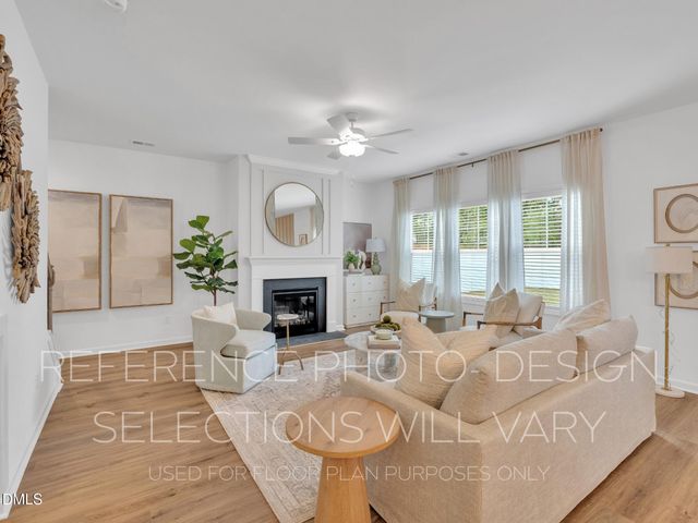 359 Pecan Valley Way, Four Oaks, NC 27524