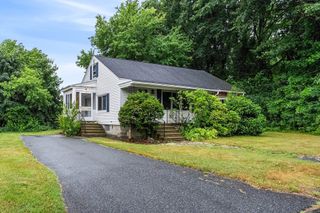 31 Conway St, Worcester, MA 01607