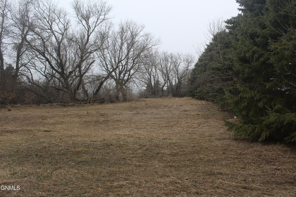 Xxxx 6th Street N, Cleveland, ND 58424 photo 3