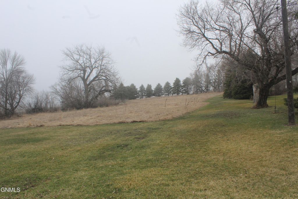 Xxxx 6th Street N, Cleveland, ND 58424 photo 5