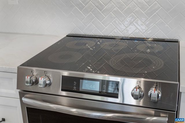 3028 FARROW CIR, Charlottesville, VA 22901