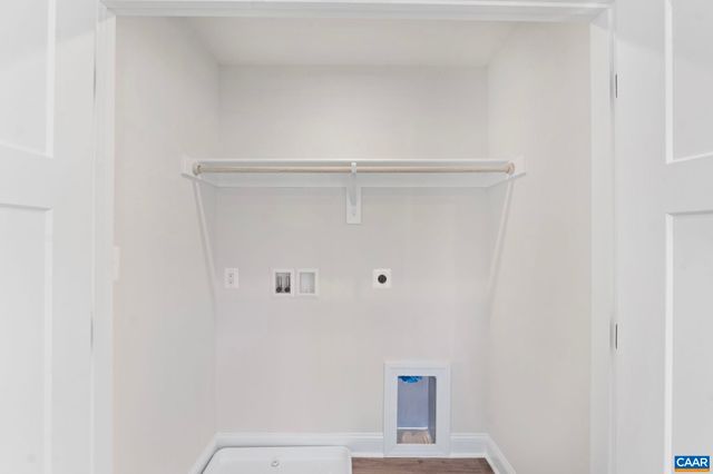 3028 FARROW CIR, Charlottesville, VA 22901