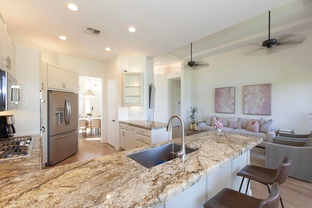 48550 Capistrano Way, La Quinta, CA 92253