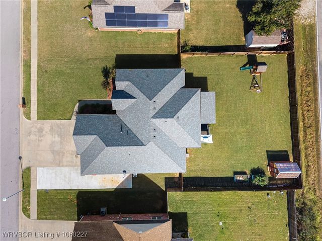 304 Caseys Court, Lavaca, AR 72941