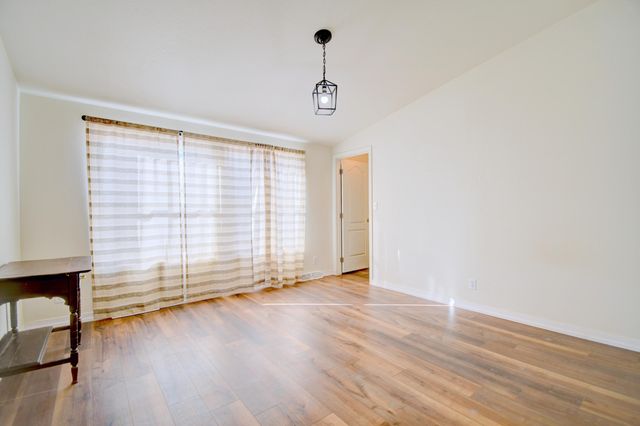 173 Barnard Road, Corrales, NM 87048
