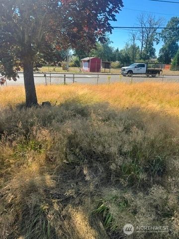 7011 E McKinley Avenue, Tacoma, WA 98404
