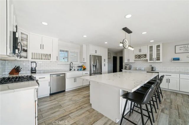 17487 Aspen, Hesperia, CA 92345