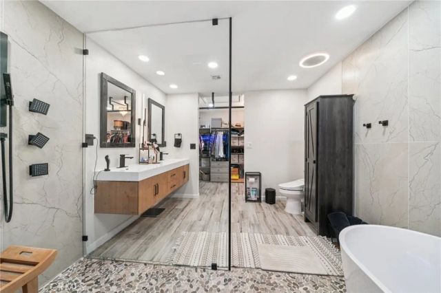 17487 Aspen, Hesperia, CA 92345