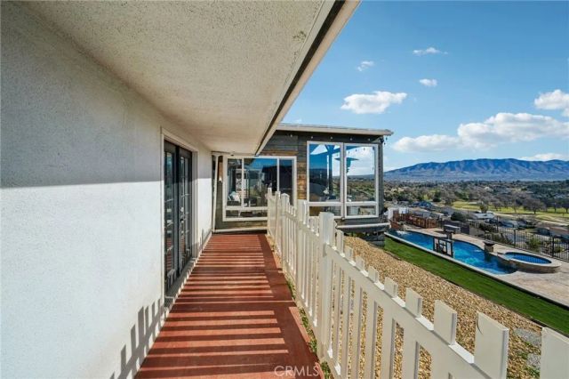17487 Aspen, Hesperia, CA 92345