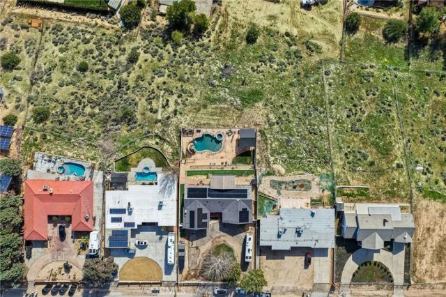 17487 Aspen, Hesperia, CA 92345