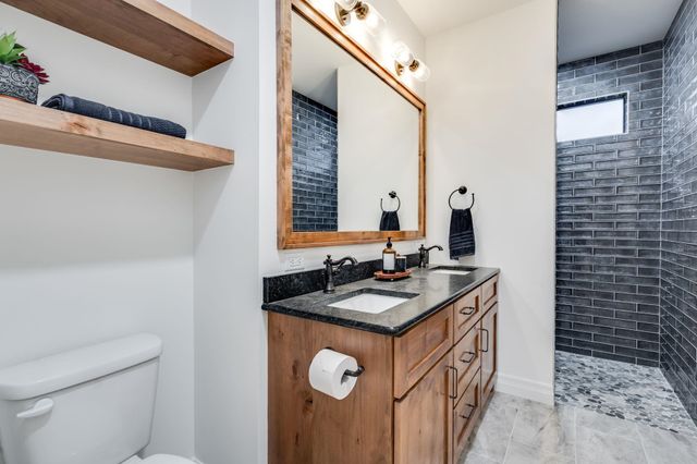 1609 W Rockhill Pl, Andover, KS 67002