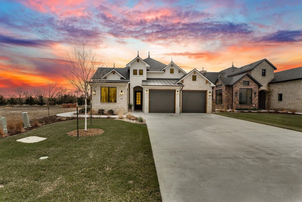 1609 W Rockhill Pl, Andover, KS 67002