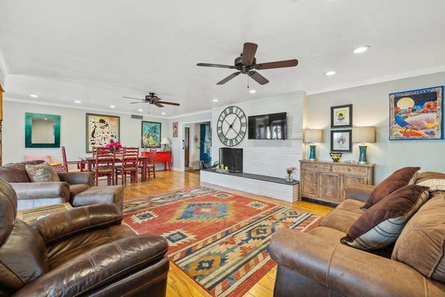 610 S Whitney Street, Visalia, CA 93277