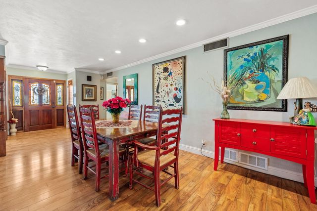 610 S Whitney Street, Visalia, CA 93277