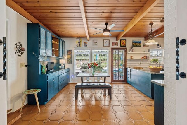 610 S Whitney Street, Visalia, CA 93277