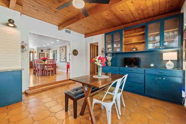 610 S Whitney Street, Visalia, CA 93277